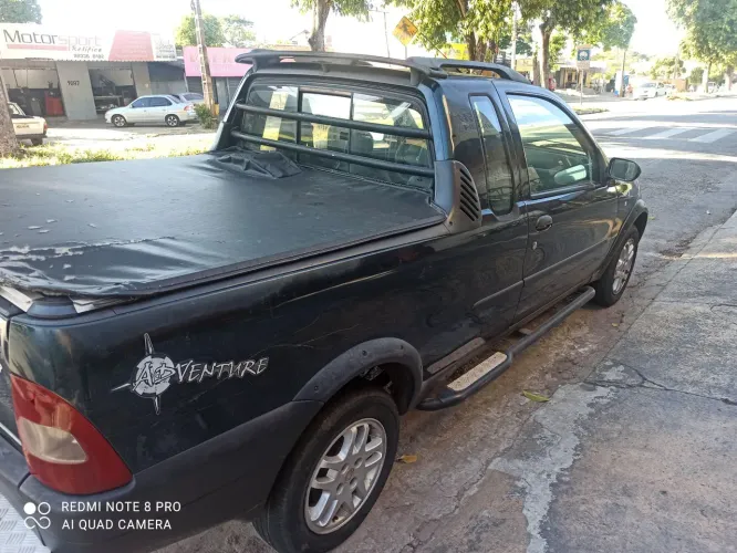 Fiat Strada Adventure 1.8 MPI 8V 103cv CE 2003