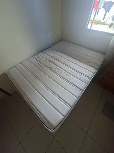 Vende-se cama de casal tamanho padrao ortobom