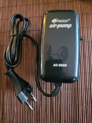 Bomba Aquário Air Pump Resun AC 9600