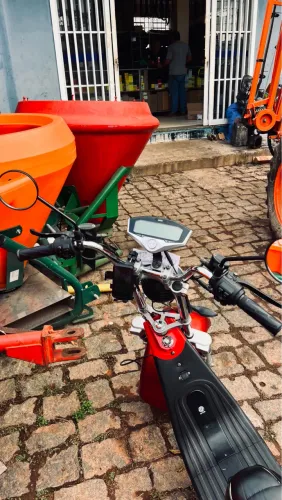 Vendo ou troco scuter elétrica 2000w 2022