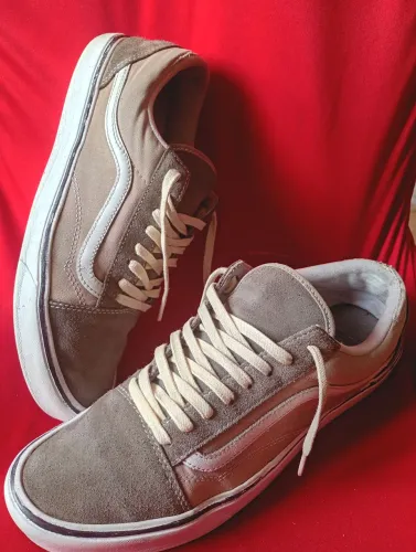 Tênis Vans old School casual original, tamanho 43, confortável e estiloso, bege c camursa.
