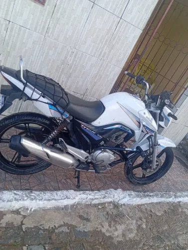 Titan 150 completa 13 mil