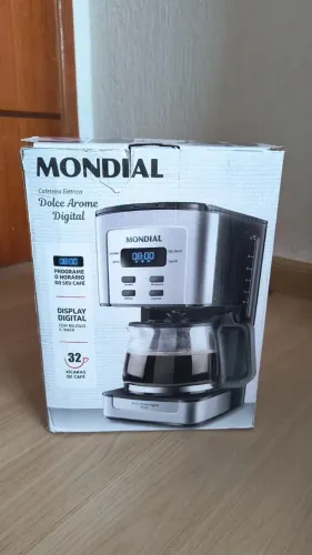 Cafeteira Mondial Dolce Arome Digital 800W - 220V - NOVA