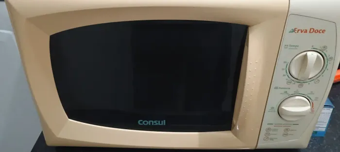 Microondas Consul erva doce