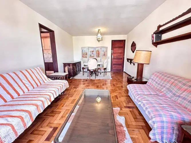 Apartamento para locação, Cascata Guarani, com varanda, vaga e vista para as montanhas