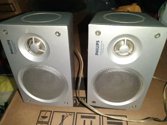 Par de caixa de som Philips home theater Audiófilo mini system