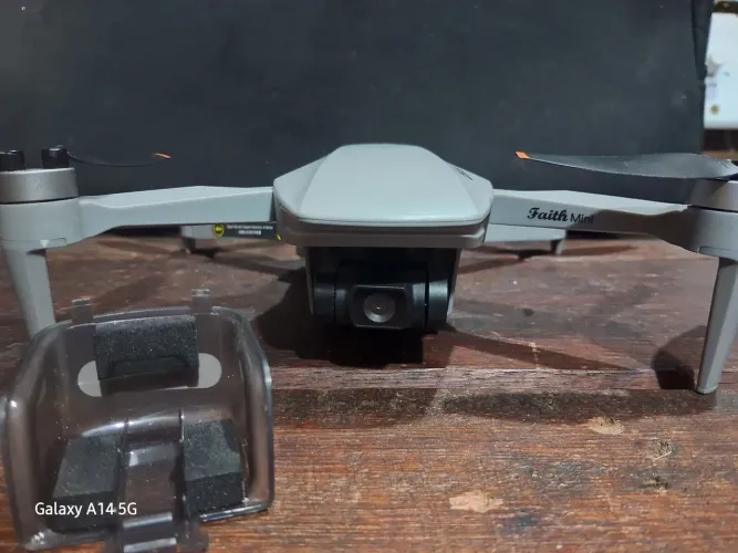Drone C-fly FAITH mini com brinde.