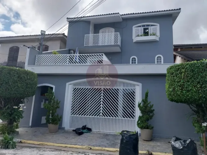 Sobrado para Locação em Osasco, Adalgisa, 4 dormitórios, 4 suítes, 6 banheiros, 4 vagas