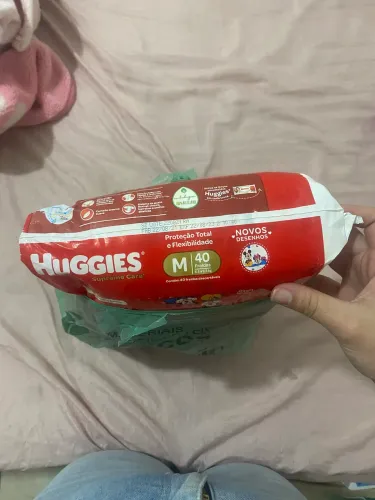 Fralda Huggies Supreme Care M - 39 Unidades