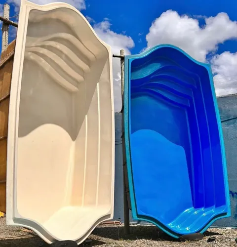 Oferta Piscina de Fibra 5Metros direto da Fábrica de 5x2.60x1.20. Design Moderno