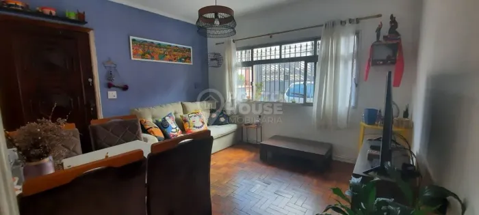 Sobrado à venda na Chácara Inglesa com 4 dormitórios e 2 vagas