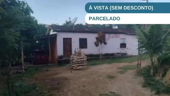 Casa na Corte de Pedra em Presidente Tancredo Neves/BA