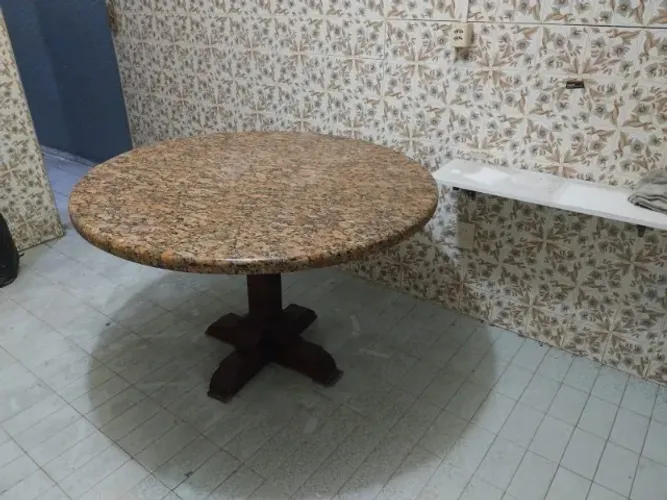 Mesa de Granito redonda 120cm