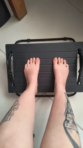 Apoio inclinável para pés por apenas $40,00