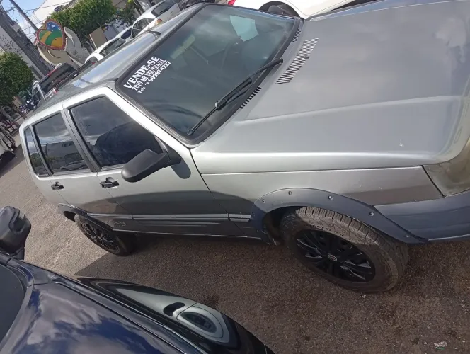 Fiat Uno Mille Celeb. WAY Econ. 1.0 F.flex 4P 2010
