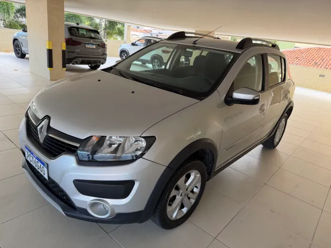 Renault Sandero Step. Easy R H-power 1.6 8V 2017