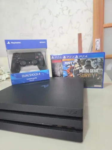 PS4 Pro Completo com Controle ? Vendo Junto ou Separado dos Jogos