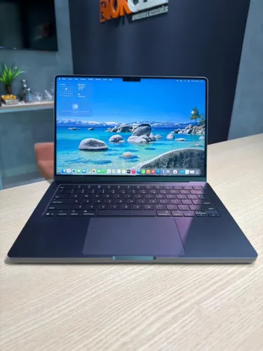 MacBook Pro 14 pol M5 Pro 1TB/24GB Seminovo Garantia Loja Física