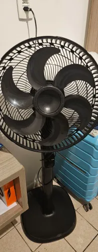 Ventilador grande potente Electrolux