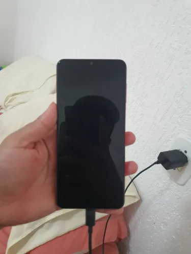 Samsung A12 vermelho
