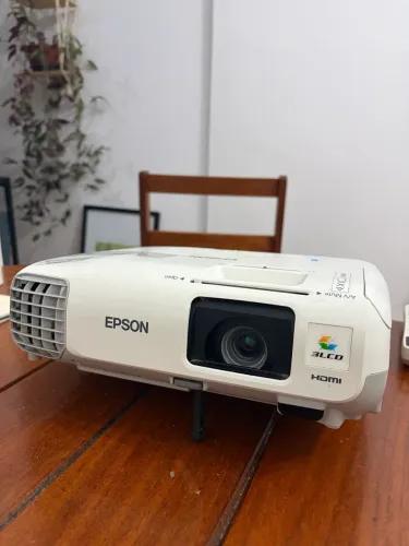 Projetor EPSON Powerlite S17