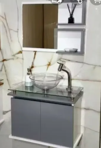 Gabinete para banheiro completo