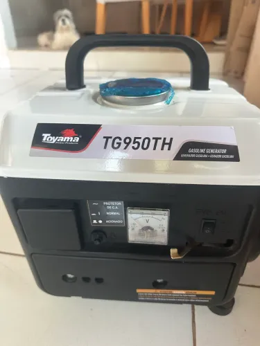Gerador toyama a gasolina