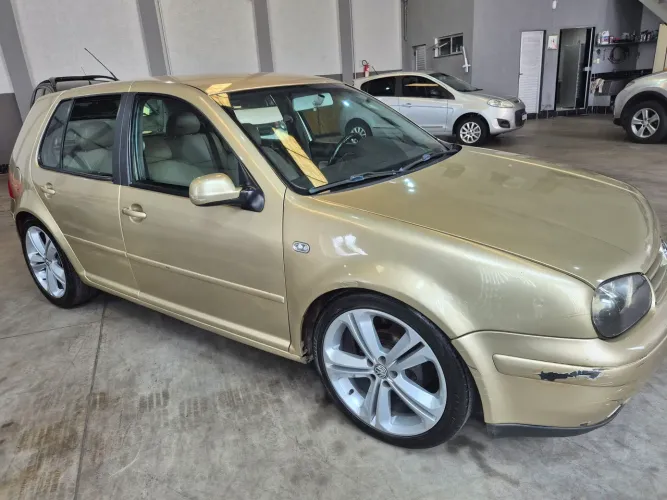 Volkswagen Golf 1.6 MI/ 1.6 MI Gener./black & Silver 2001