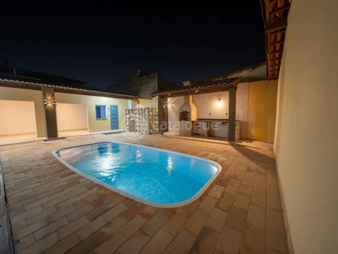 CASA NA PRAIA DE BÚZIOS | A 100 METROS DO MAR - REFORMADA