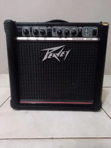 Amplificador Peavey Rage 158 15W
