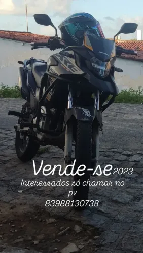 XRE 300 adventure