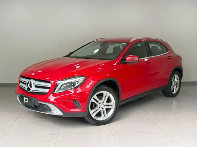 Mercedes-Benz GLA 200 Adv. 1.6/1.6 TB 16V Flex Aut. 2017