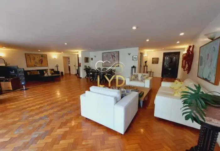 Apartamento à venda no Posto 6