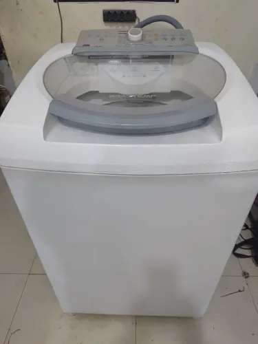 Máquina de lavar roupas 11 kg Brastemp
