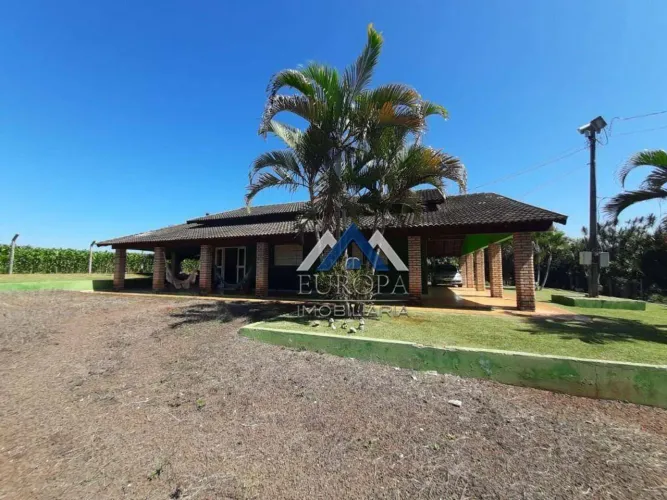 Chácara com 3 dormitórios à venda, 24200 m² por R$ 4.800.000,00 - Distrito Espírito Santo 