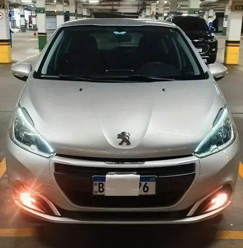 Peugeot 208 Active 1.2 Flex 12V 5P Mec. 2017