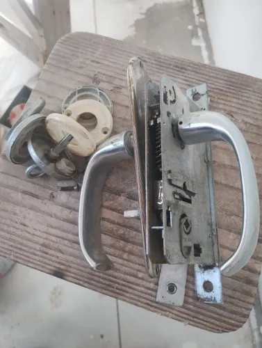 Fechadura para banheiro