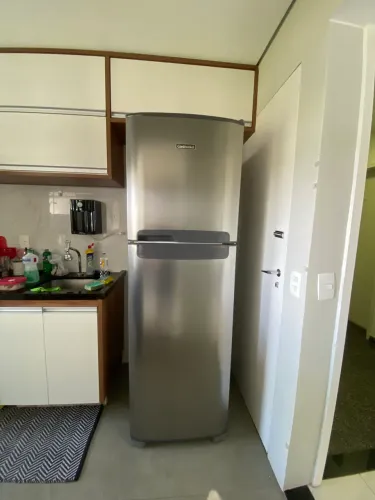 Geladeira Continental Frost Free Inox - Excelente Estado