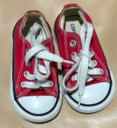 Tênis all star vermelho Tam.19