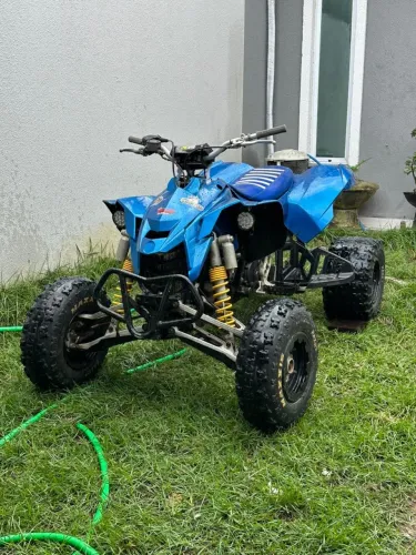 Quadriciclo can am ds 450x