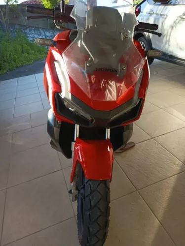 Honda ADV 150, 22/22 pouco rodado