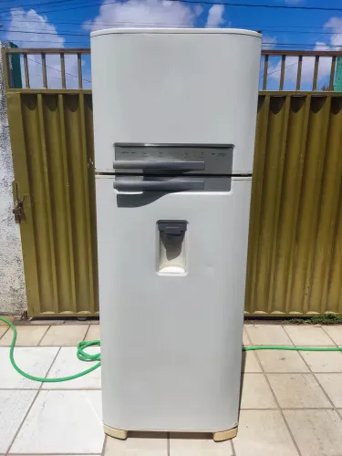 Geladeira Duplex Electrolux Frost Free DF50