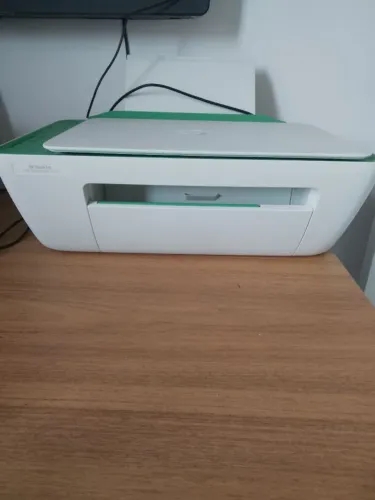 Impressora multifuncional HP deskjet ink advantage 2374 cor branca