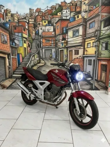 Vendo CBX TWISTER 250 cc