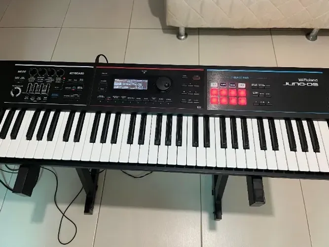 Teclado Roland Juno Ds 61 Teclas Sintetizador