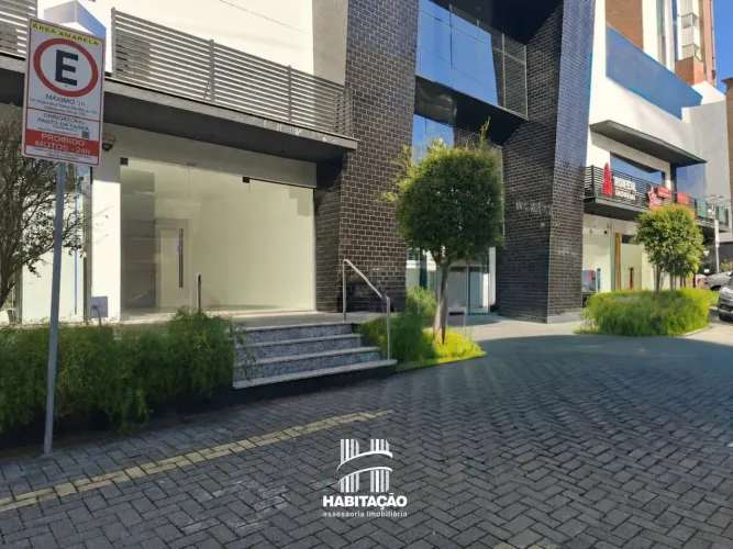 Sala comercial com 110 m² e vitrine de destaque | Vila Nova