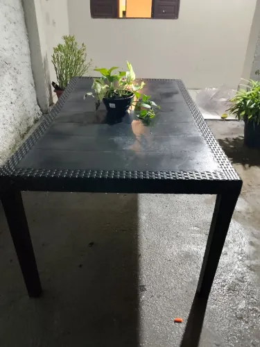 Mesa de jardim e varanda 