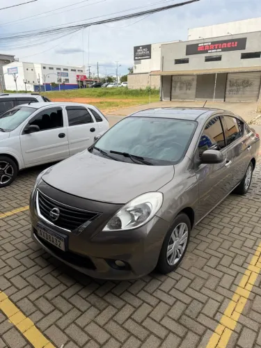 Nissan Versa SV 1.6 16V Flex Fuel 4P Mec. 2014