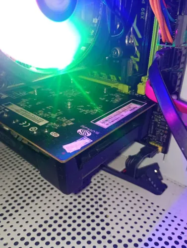 Placa de vídeo R7 350 2gb
