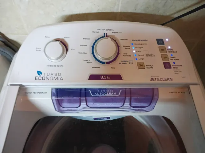 Máquina de lavar 8,5 kg Electrolux